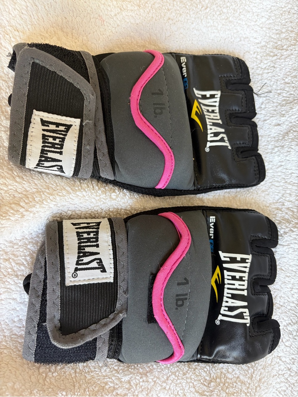 Everlast Black, Gray & Pink Fingerless Workout Gloves